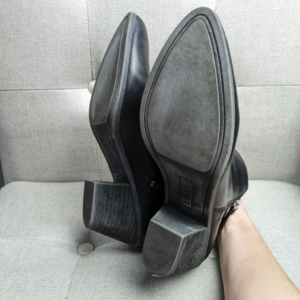 FRYE Judith Leather Black Pointed Toe Heeled Boots Ankle Booties Shoes Size 9 - Picture 9 of 13